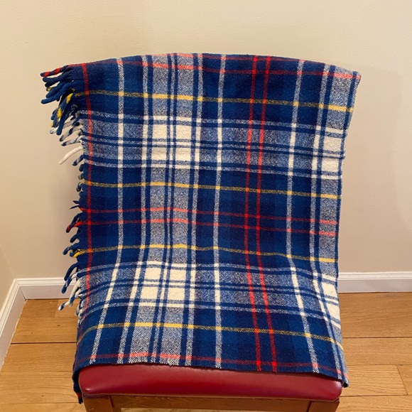 Vintage Curvon Royalon Scarf/Wrap - Picture 2 of 3